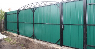 Купить ворота из профнастила Куйбышев, цена от 4098 руб.