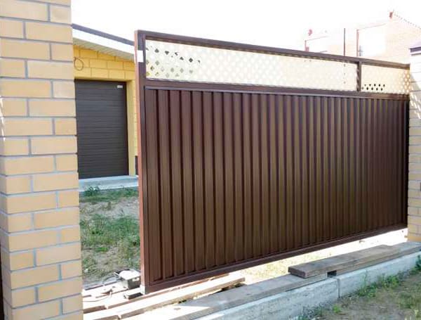 Эстетика и Надежность: Ворота Grand Line для Вашего Дома в Куйбышеве от 37136 руб